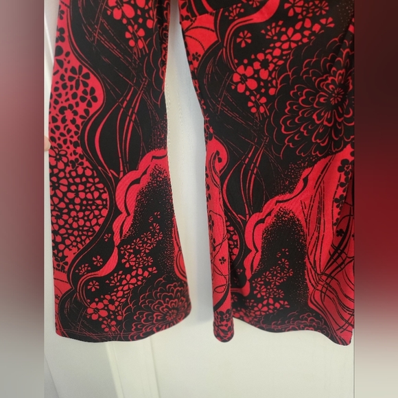 Top - Picture 4 of 4